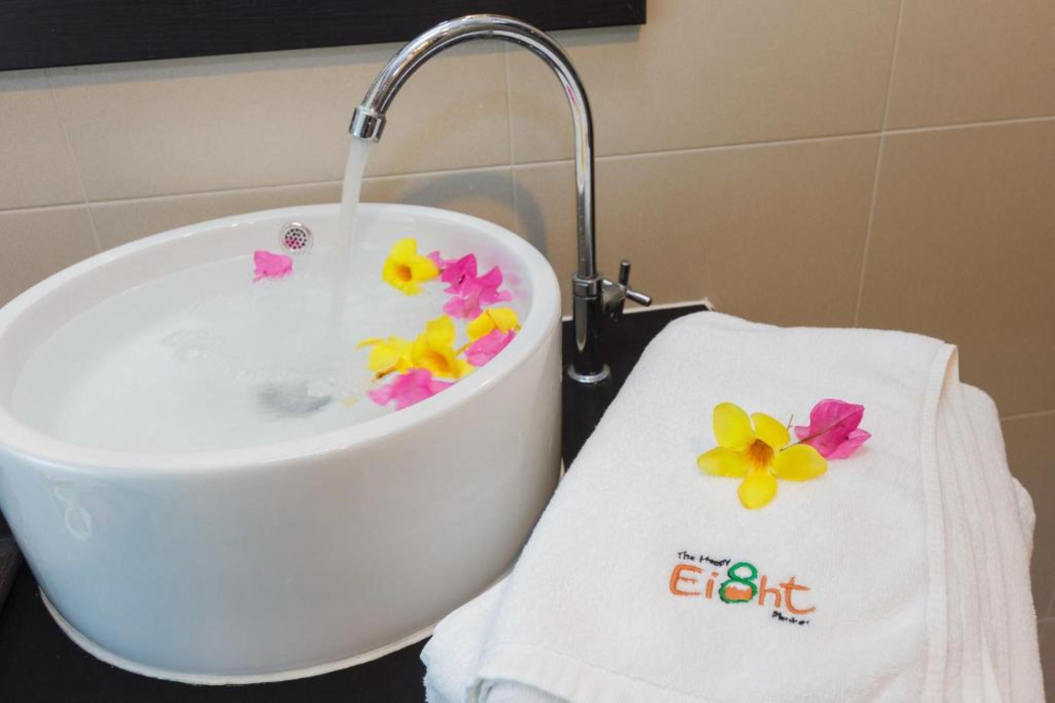 Happy Eight Resort Sha Nai Harn Exterior foto